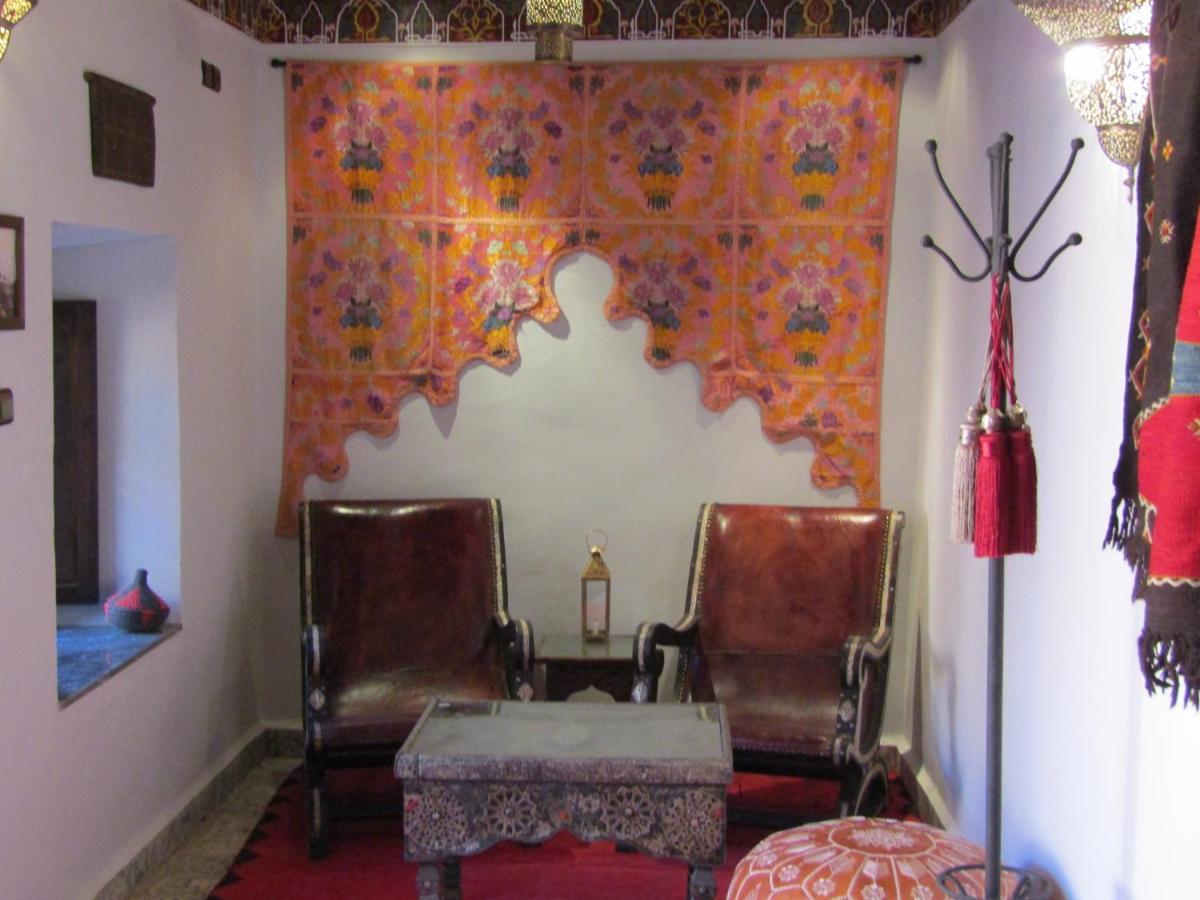 Riad Hanan ワルザザート エクステリア 写真