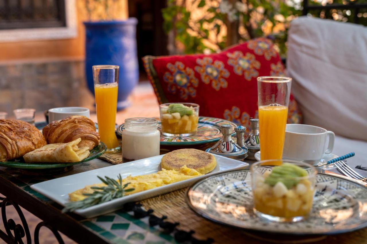 Riad Hanan ワルザザート エクステリア 写真